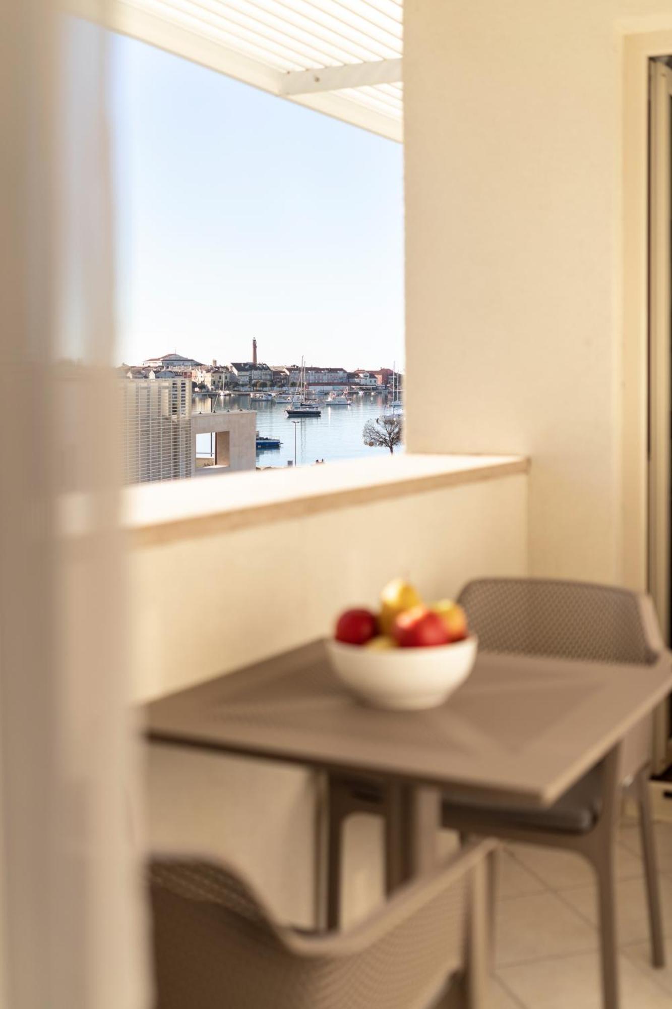Humagum Sea View Apartment - Garden Palace Umag Kültér fotó