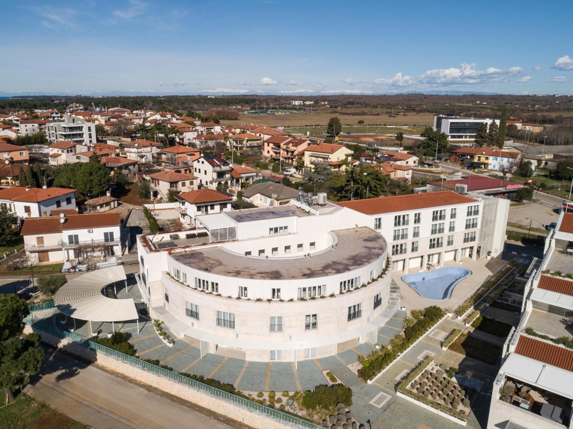 Humagum Sea View Apartment - Garden Palace Umag Kültér fotó