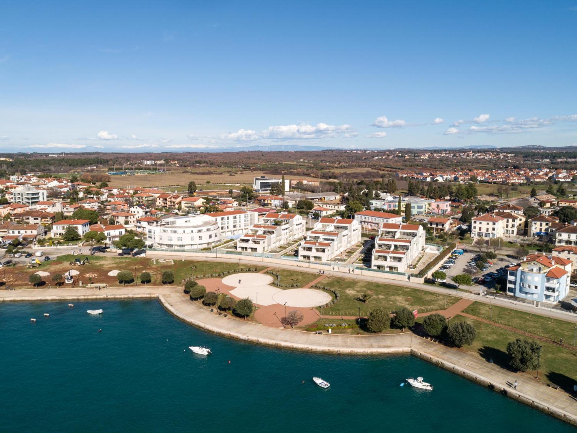 Humagum Sea View Apartment - Garden Palace Umag Kültér fotó